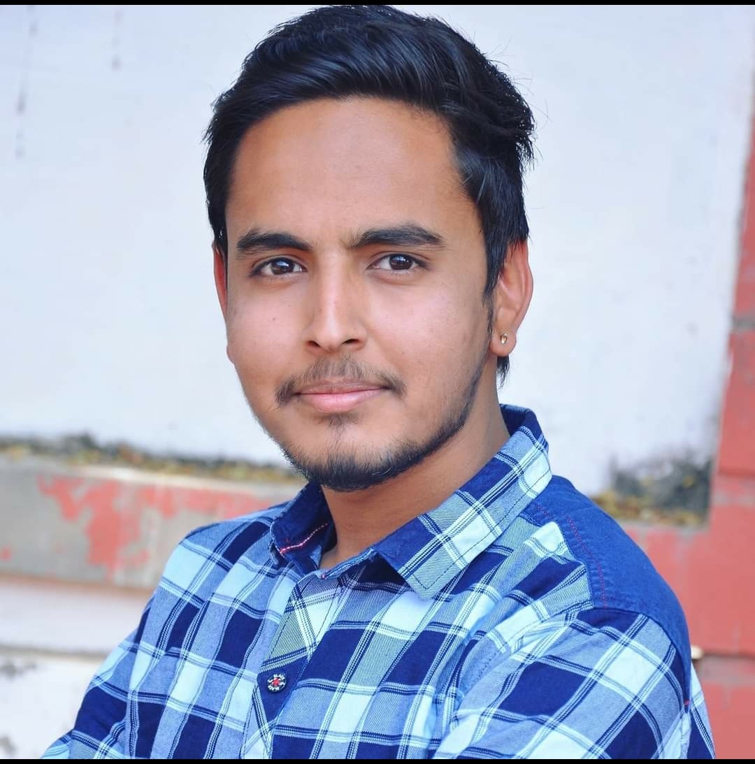 कोरोना वैक्सीन के लिये आये फोन तो रहें सावधान : आशीष भाटिया
