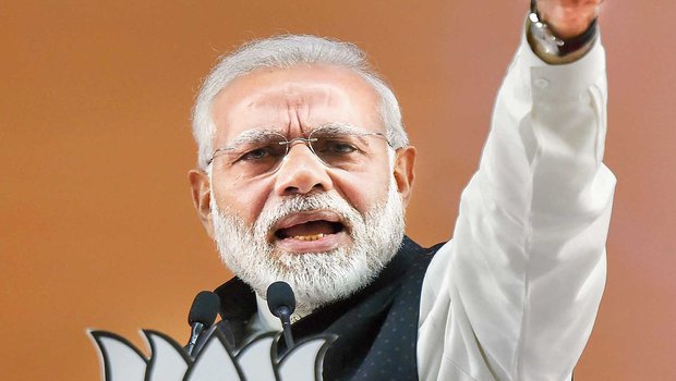 बंगाल में पीएम ने कहा- '23 मई के बाद बच नहीं पाएंगी दीदी, संपर्क में हैं उनके 40 विधायक'