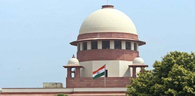 चीफ जस्टिस पर लगे यौन उत्पीड़न के मामले में SC ने CBI, IB और दिल्ली पुलिस प्रमुख को बुलाया